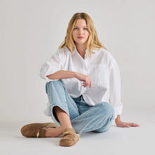 Load image into Gallery viewer, Jodero Plush Suede Mule