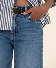 Load image into Gallery viewer, Toughness Raw Hem Meg