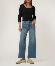 Load image into Gallery viewer, Regent Meg Wide Leg Raw Hem
