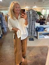 Load image into Gallery viewer, Split Collar V Neck Blouse
