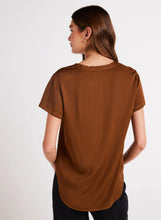 Load image into Gallery viewer, V Neck Essential Tee
