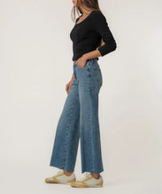 Load image into Gallery viewer, Regent Meg Wide Leg Raw Hem
