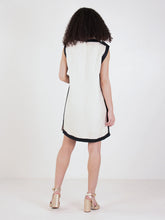 Load image into Gallery viewer, Linen Emily Shift Dress
