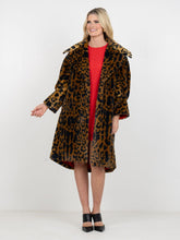 Load image into Gallery viewer, Leopard Manhattan Coat
