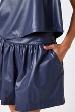 Load image into Gallery viewer, Oxford Navy Dawson Short
