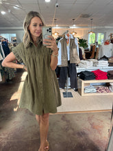 Load image into Gallery viewer, Winfield Dress
