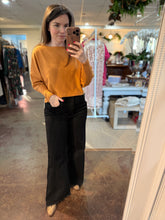 Load image into Gallery viewer, KERISMA Ryu Thin Sweater
