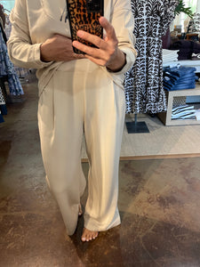 Davis Pull On Pant
