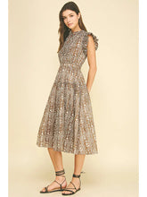 Load image into Gallery viewer, Harvey Floral Print Tiered Midi Dress
