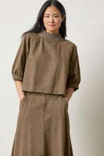 Load image into Gallery viewer, Knit Collar Twill Top
