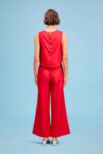 Load image into Gallery viewer, Sleeveless Crop Top

