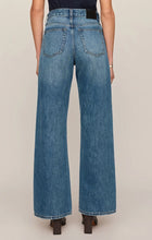 Load image into Gallery viewer, Head-Turner High Rise Wide Leg
