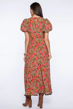 Load image into Gallery viewer, Fan Toss Deidre Dress
