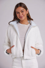 Load image into Gallery viewer, Skye Quilted Jacket
