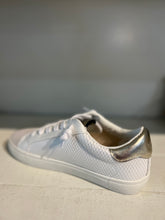 Load image into Gallery viewer, VH Kate Sneaker
